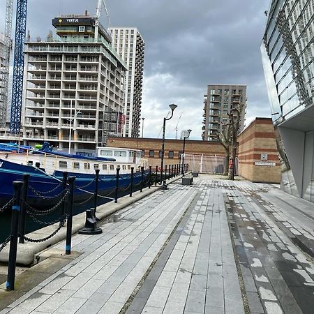 Canary Wharf Holiday Rooms 伦敦 外观 照片