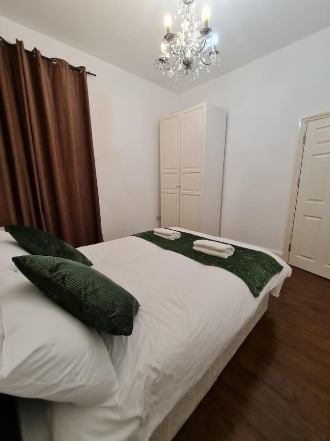 Canary Wharf Holiday Rooms 伦敦 外观 照片