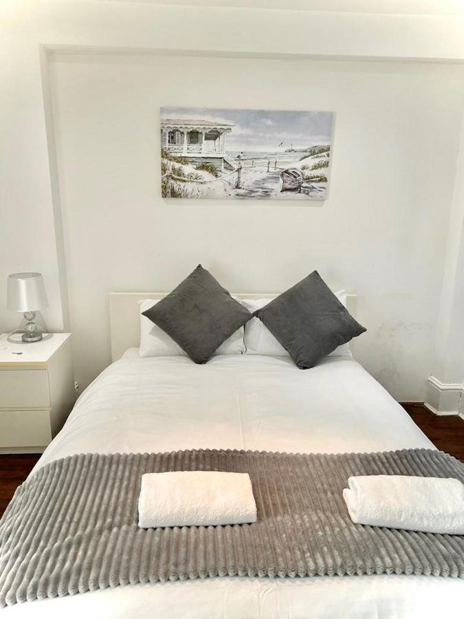 Canary Wharf Holiday Rooms 伦敦 外观 照片