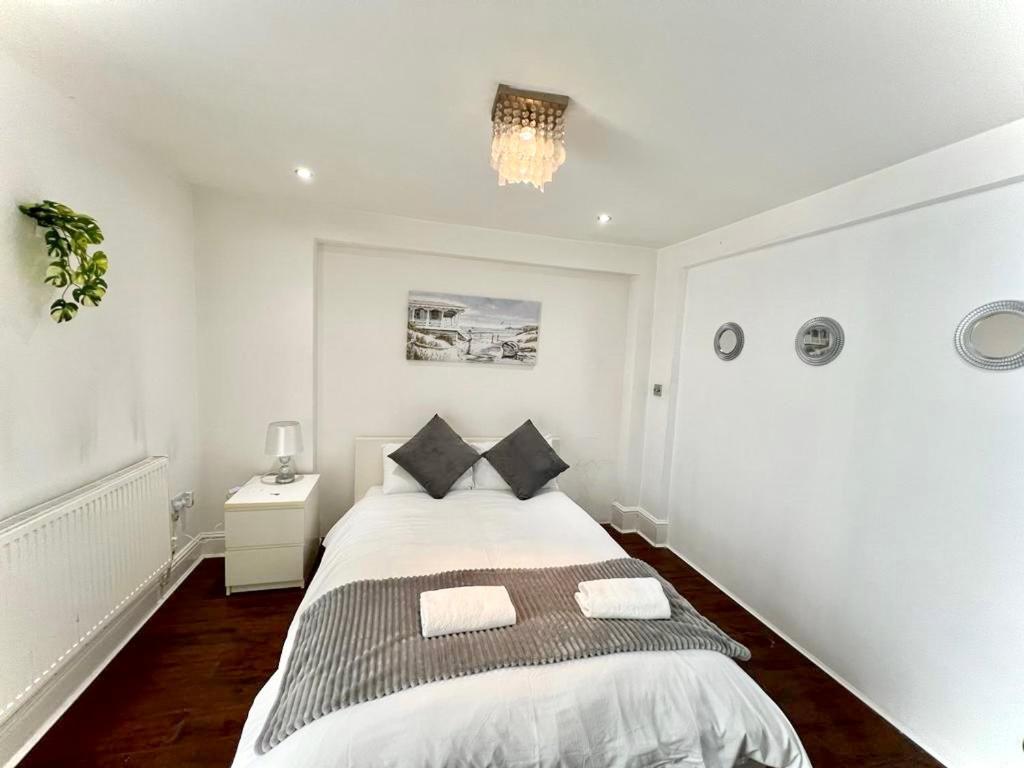 Canary Wharf Holiday Rooms 伦敦 外观 照片